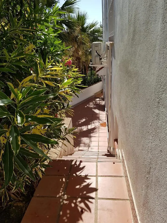 Deluxe Studio Athos 50 Mp Garden Patio Benalmadena Golf & Beach 스페인