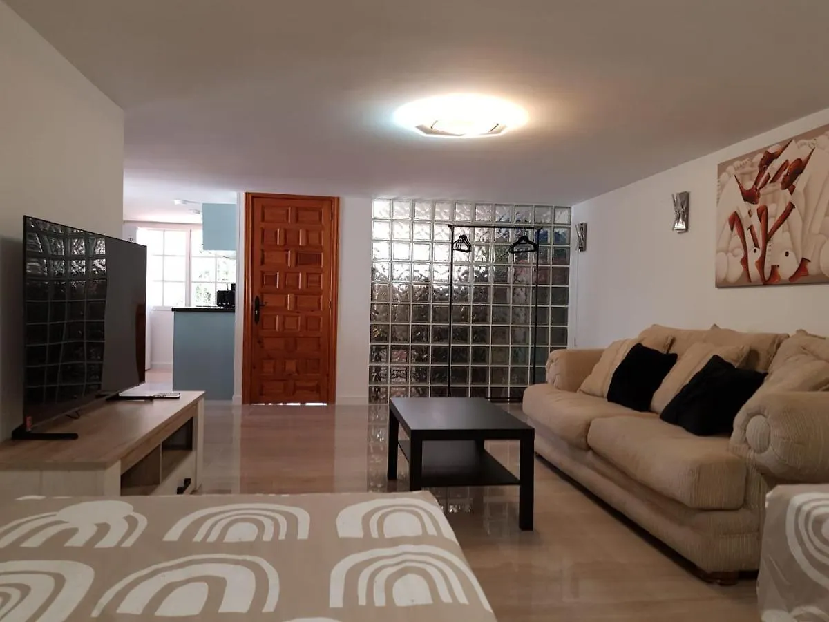 게스트하우스 Deluxe Studio Athos 50 Mp Garden Patio Benalmadena Golf & Beach