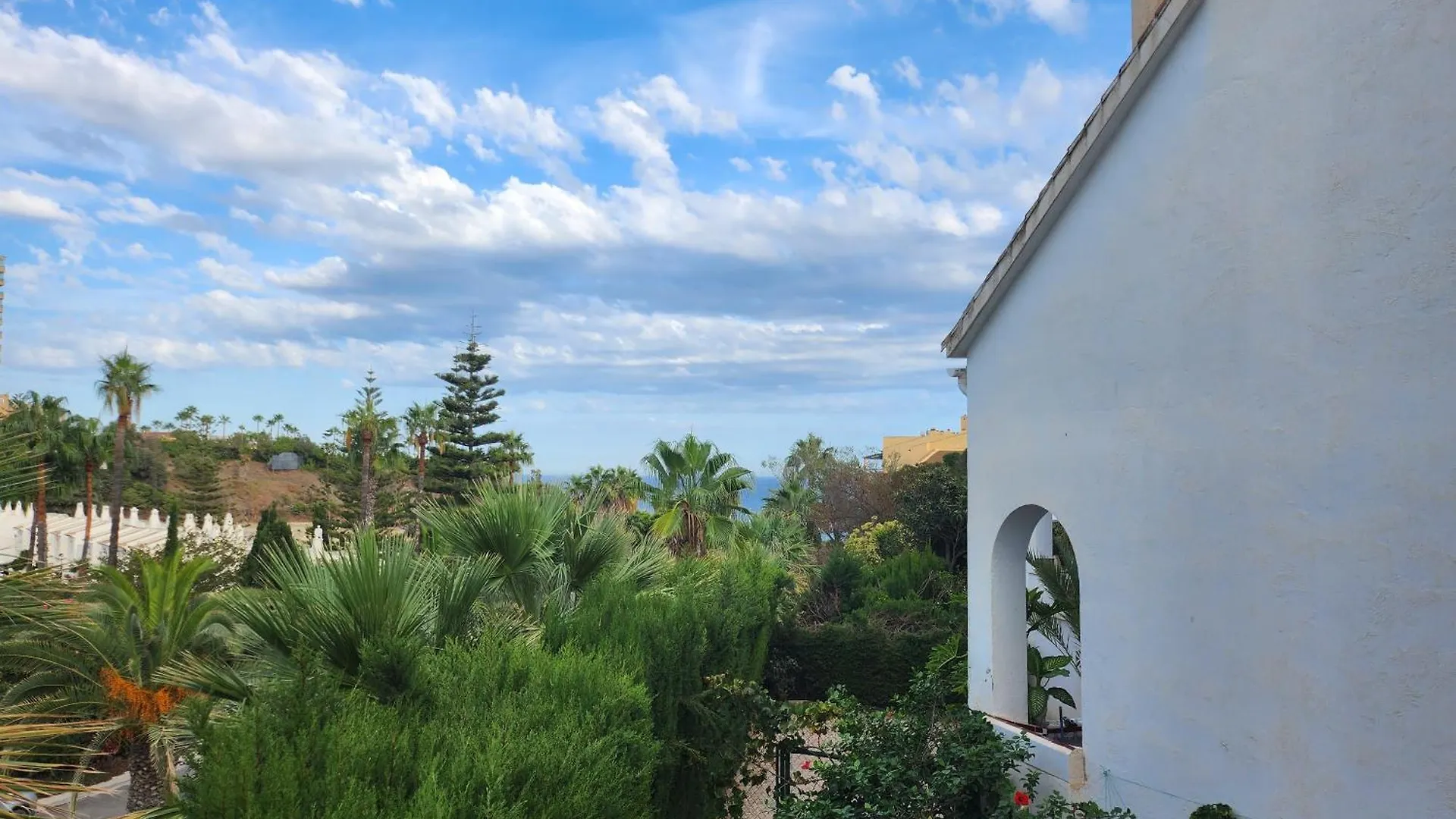 Deluxe Studio Athos 50 Mp Garden Patio Benalmadena Golf & Beach 스페인